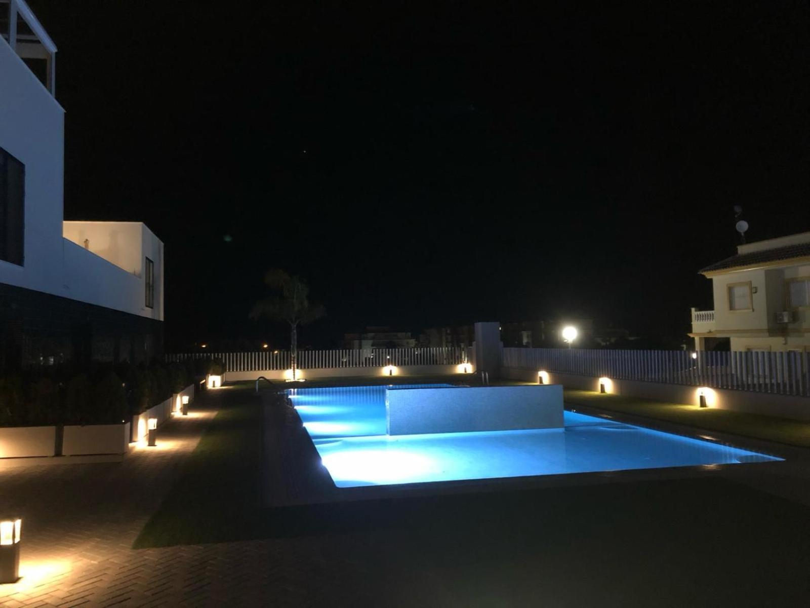 Palmview Poolside Heaven In Turquesa Del Mar Apartment Orihuela Bagian luar foto