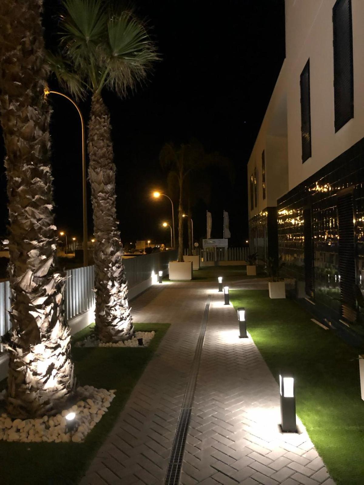 Palmview Poolside Heaven In Turquesa Del Mar Apartment Orihuela Bagian luar foto