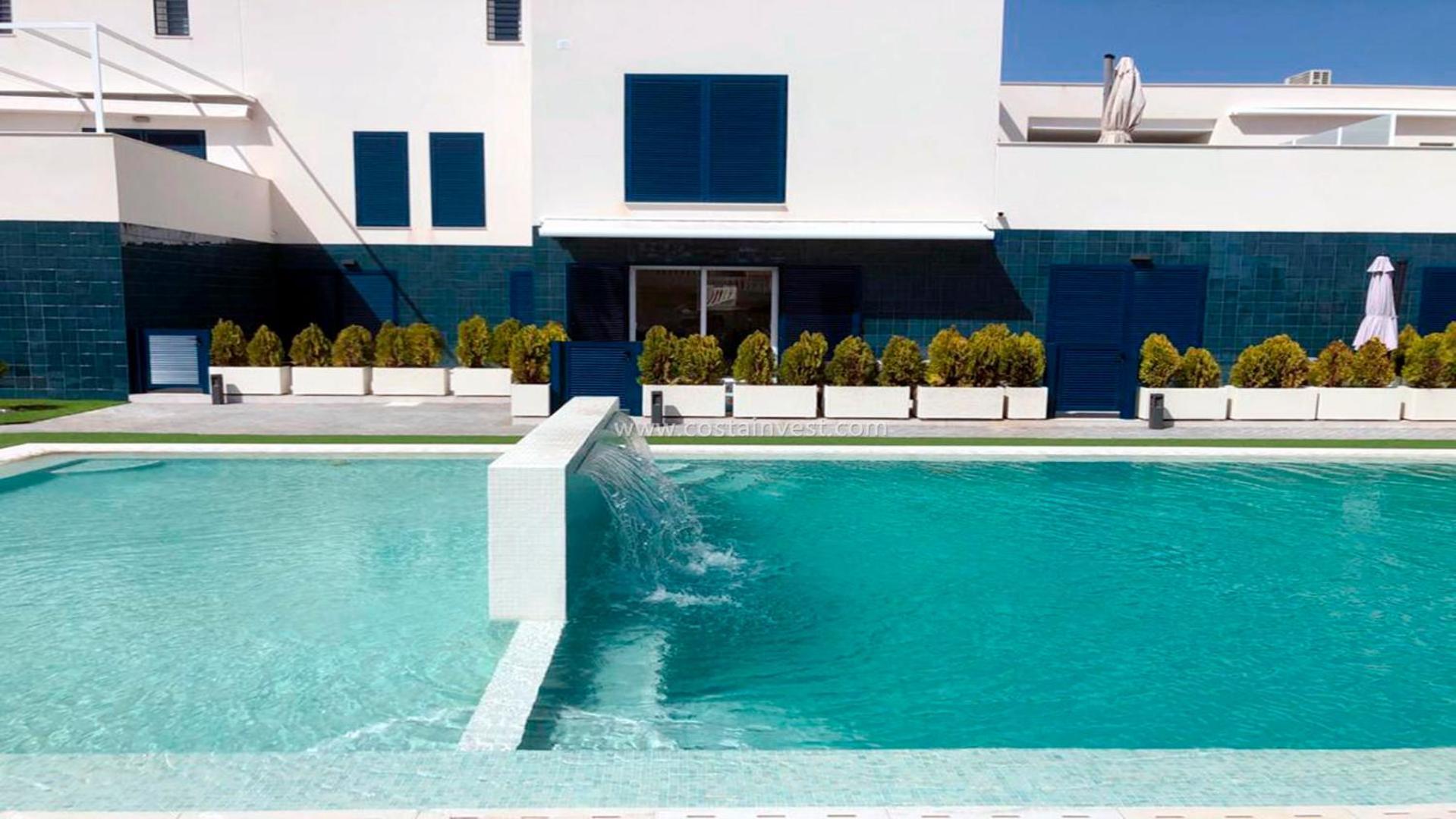 Palmview Poolside Heaven In Turquesa Del Mar Apartment Orihuela Bagian luar foto